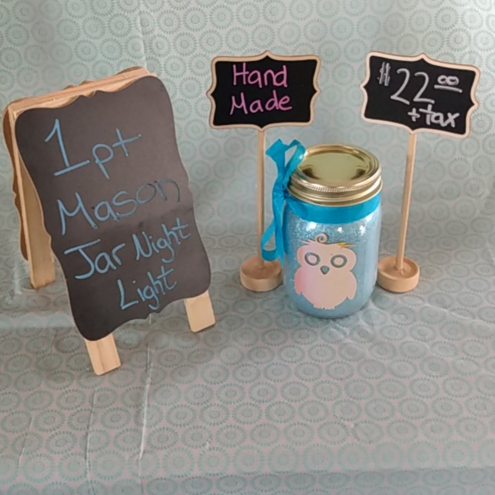 1 pint Mason Jar night Light with lights